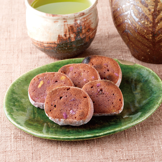 ごと芋かんころ餅（むらさき芋入）